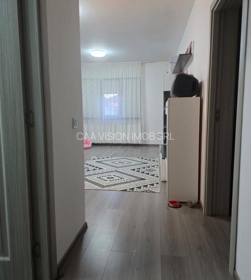 Casa de vanzare, utilata, mobilata, teren in supafata mare - 11