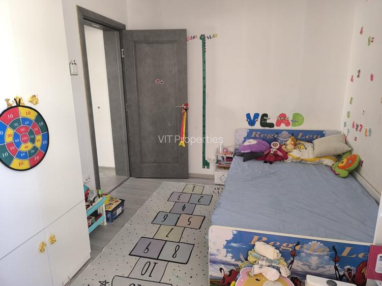 Apartament | 3 camere | B-dul București - 4