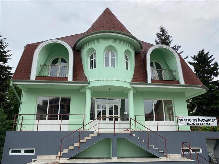 Cazare Muncitori Straini l 6-8-10 l Only Women | Curte - 2