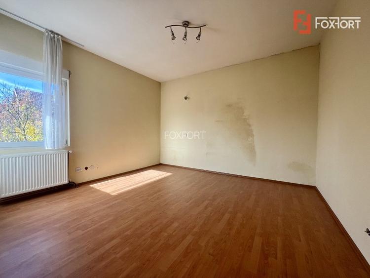 Casa individuala cu 7 camere si teren de 358 mp de vanzare, zona Girocului - 12