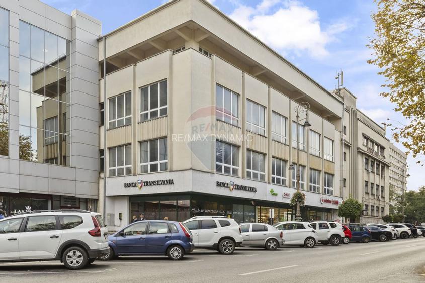 Cladire unica cu destinatii multiple de vanzare Ultracentral Arad - 2