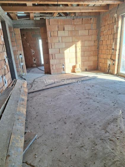 Casa la rosu ,zona rezidentiala Beclean - 13