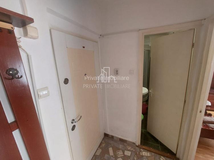 Apartament 1 Camera, De Vanzare, Dambu Pietros - 6