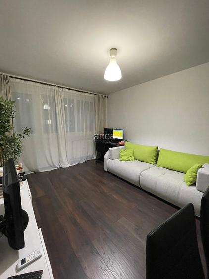 Apartament 2 camere decomandat, 5 min de metrou si de Parcul Tineretului - 7