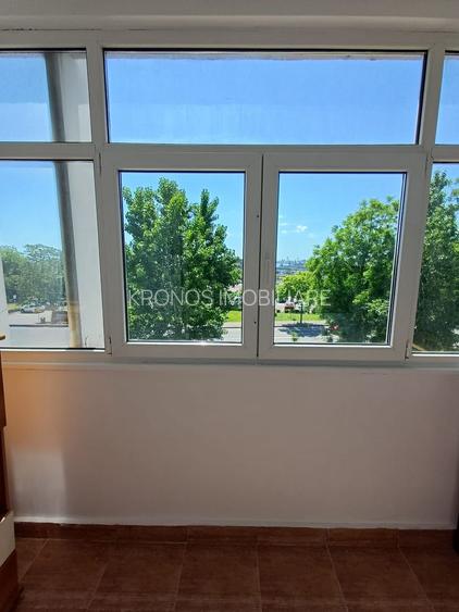 OCAZIE ! CENTRU 3 CAMERE DECOMANDATE 2 BALCOANE ETAJ 2 PRET 117.000 EU - 12