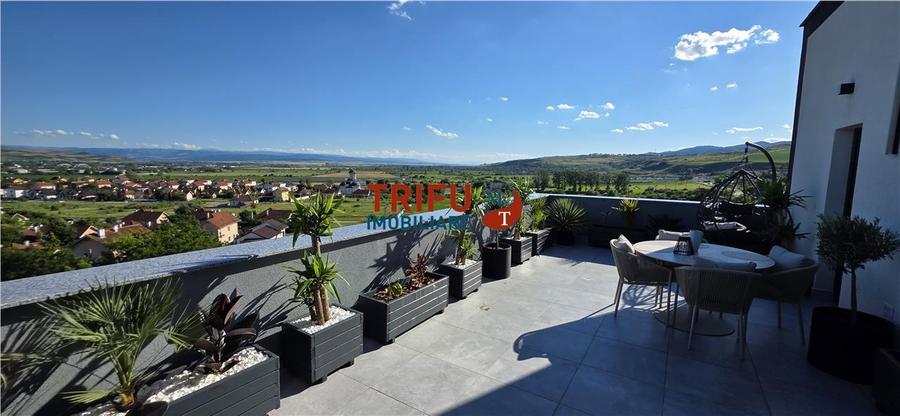 Penthouse luminos și modern, 68 mp, zona Brândușei