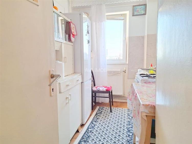 Apartament 2 camere semidecomandat zona Milcov - 6