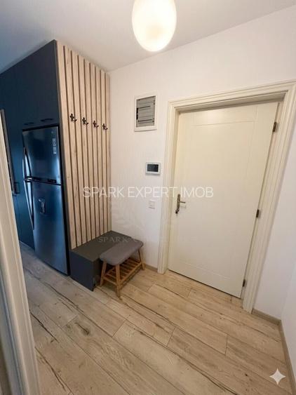 //2 CAMERE// ULTRACENTRAL// - 6