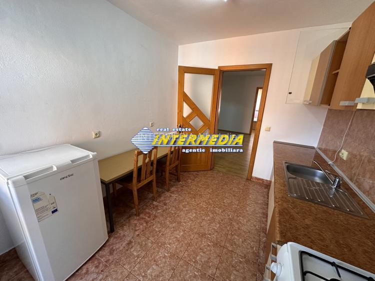 3 camere I Bloc Nou I decomandat I Centru I etaj 1 I mobilat I - 11