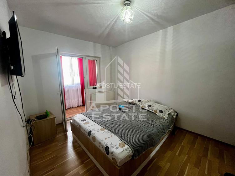 Apartament 3 camere,etaj 3,zona UMT - 5
