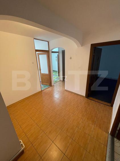 Apartament spatios, 3 camere decomandate, zona Observatorului  - 2