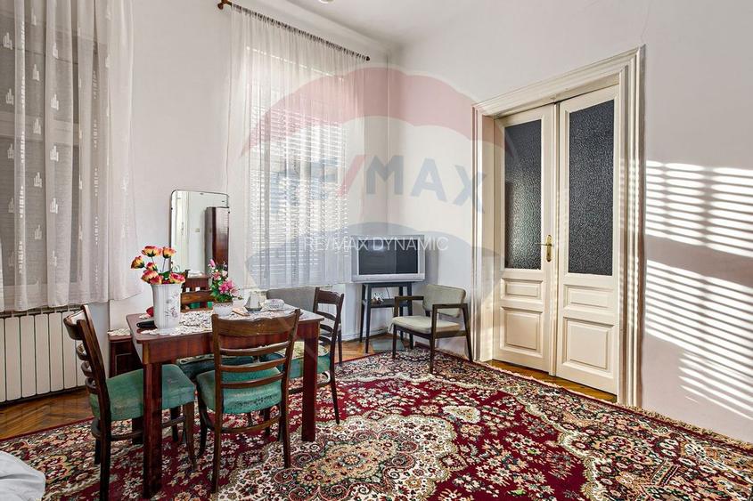 Apartament cu 4 camere 221 mp utili la curte Piata Catedralei,Arad - 12