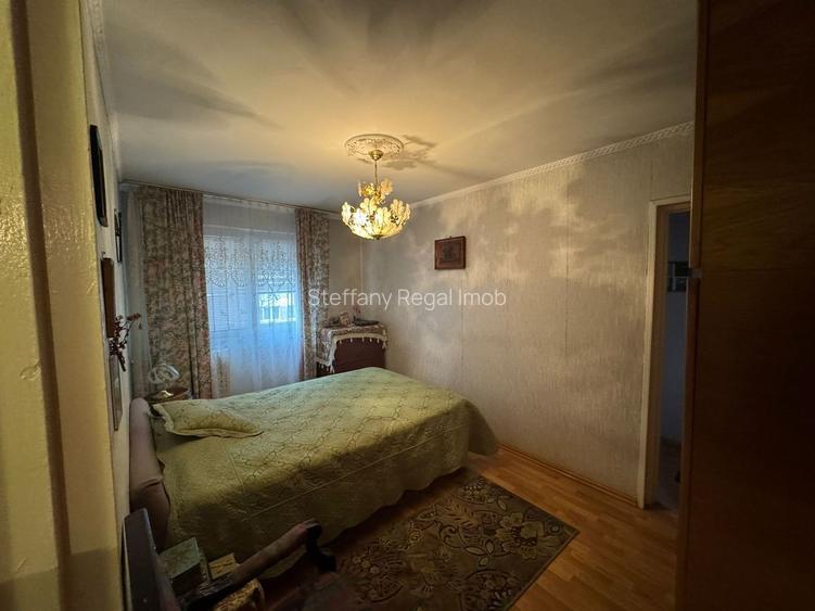 Apartament 3 camere de vanzare Drumul Taberei - 9