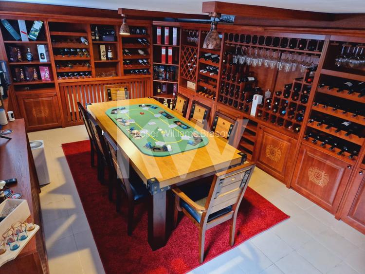 Vila spectaculoasa langa Castelul Bran cu piscina si crama COMISION 0% - 13