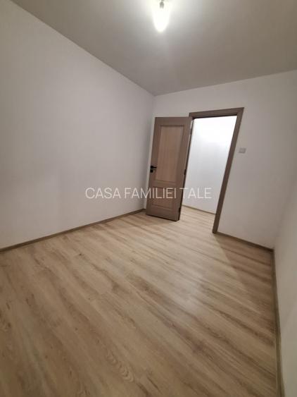 Apartament 4 camere – 3 dormitoare, renovat recent -ideal familie sau investiție - 10