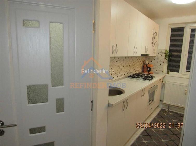 Apartament de vanzare cu 3 camere, Metrou 1 Decembrie 1918 - 6