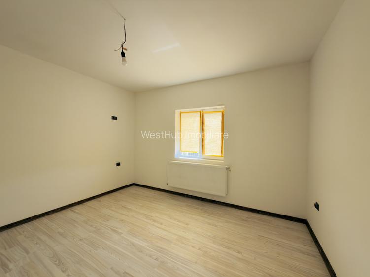 Duplex despartit prin camera tehnica, 3 camere - Beregsau Mare - 16