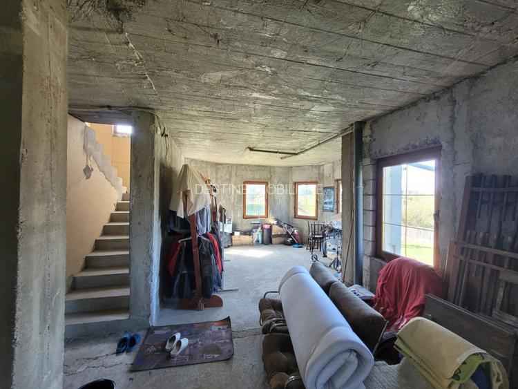 CASA DE VANZARE - 16