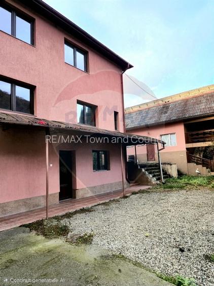 Casă / Vilă cu 7 camere de vânzare - 9