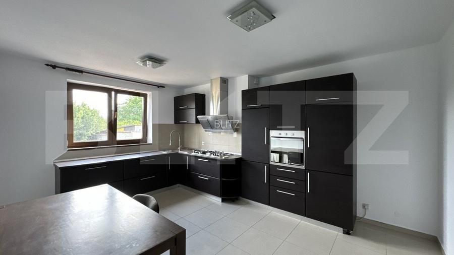 Casa S + P + M de 333 mp utili, cu 2.040 mp teren, front 26 m, Catargiu - 5