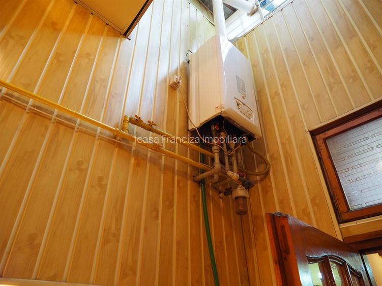 Propun spre vânzare un spațiu comercial excelent situat în zona Universitate - 8