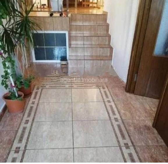 Vila D+P+1 zona km 4-5 - 7