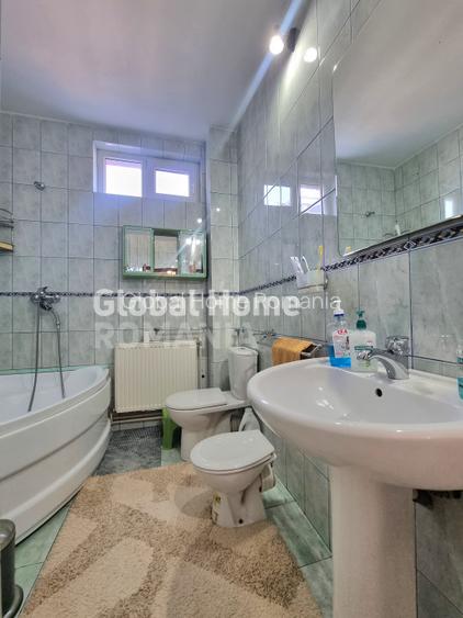 Vila P+1+Teren 1094MP + Gradina + Livada + Garaj | 1 Decembrie - Sos. Giurgiului - 32