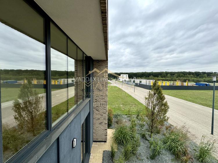 Vila Exclusivista in Mijlocul Naturii *959mp teren*/ 420mpc / Balotesti - 54