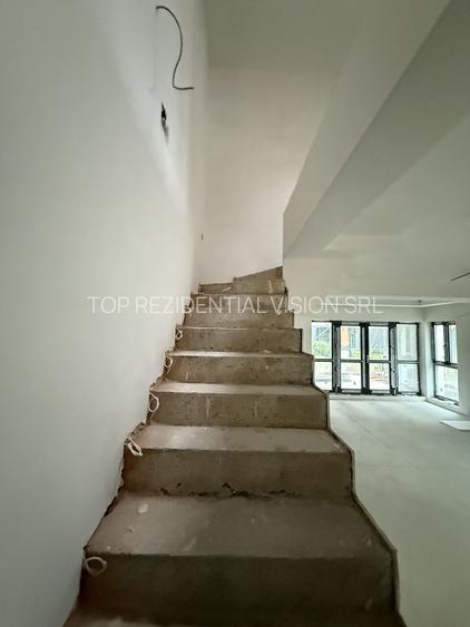 CASA TIP DUPLEX// PREDARE VARA ANULUI 2026! - 13