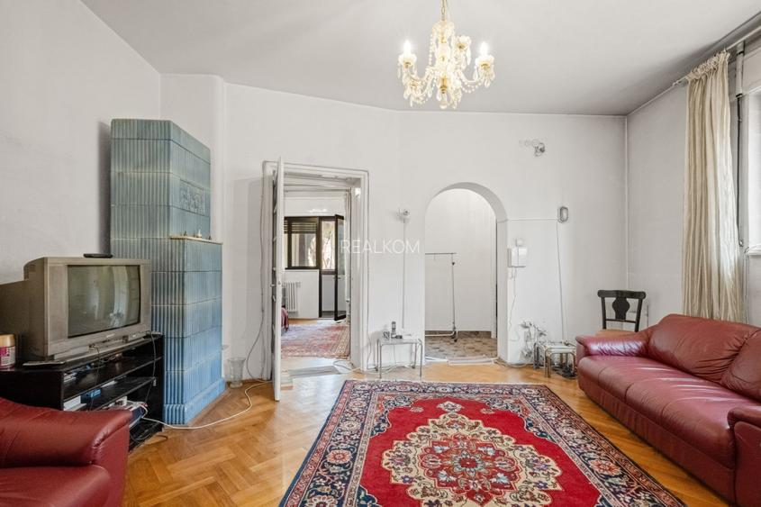 VANZARE VILA 9 CAMERE STEFAN CEL MARE-RADU DE LA AFUMATI || COMISION 0% - 16