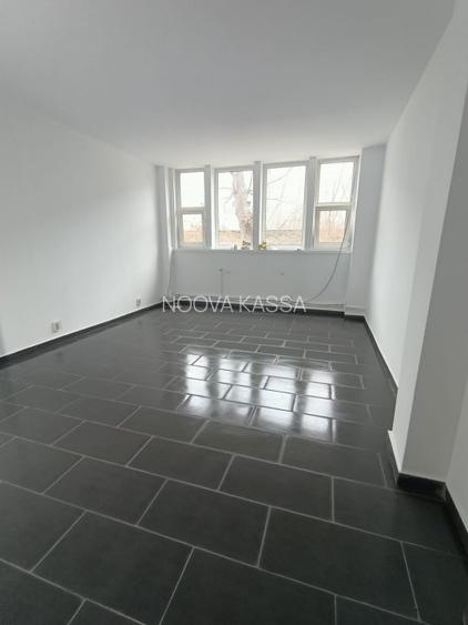 Delfinariu- Bdul Mamaia birouri 25-50 mp cu locuri de parcare - 7