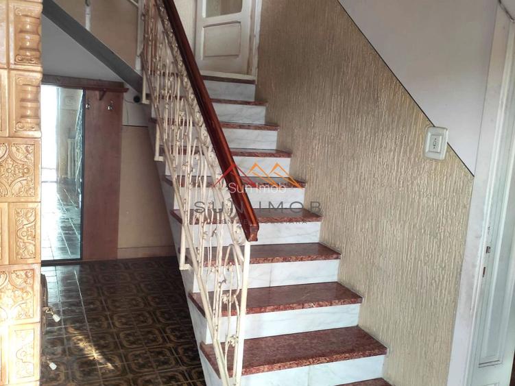 Casa D+P+E, an 1980, teren 285 m2, zona foarte buna, Campina, Prahova - 8