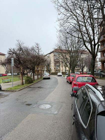 3 camere,  zona Lunei-Complexul Studentesc, la 3 minute de facultatea FEAA - 19