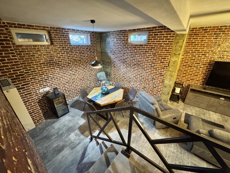 Casa de Lux - 1084 mp teren - 275 mp utili + Pod + Sauna + Studio Yoga - 19