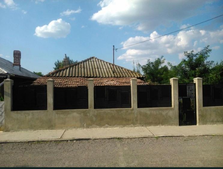 Casa de vânzare în Călărași  - 4