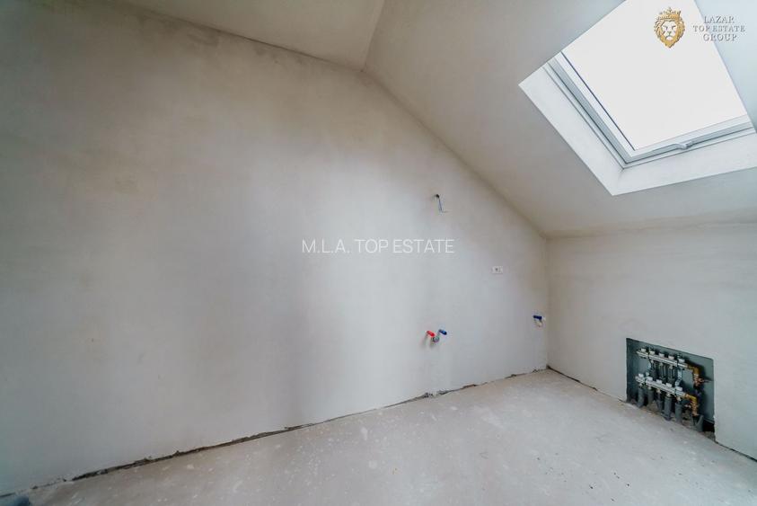 Vilă noua P+M in Sanleani - 28