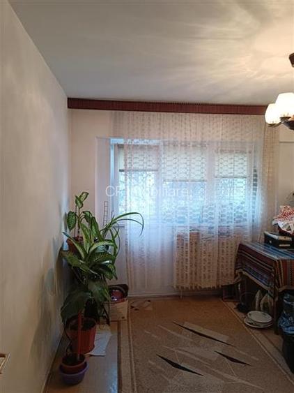 Apartament de 3 camere Dristor metrou - 2