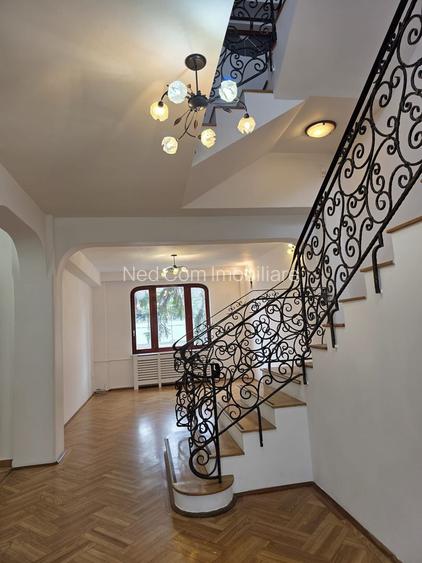 Vila de inchiriat - 4