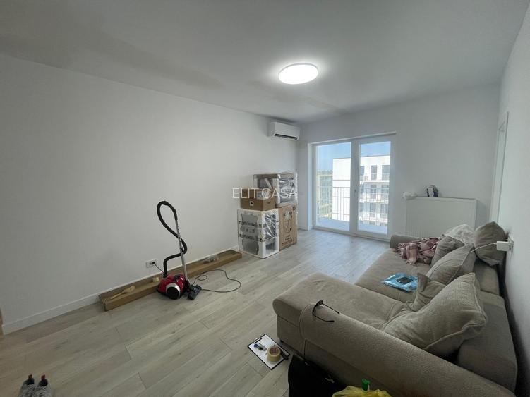 Apartament cu 3 camere, zona Baza 3, Silk District - 5