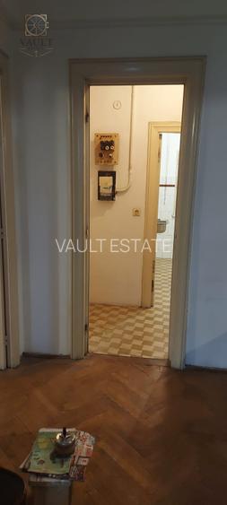 APARTAMENT 3 CAMERE PE CALEA VICTORIEI-S.TOTALA 76,41 MP +BOXA 4.27MP - 11