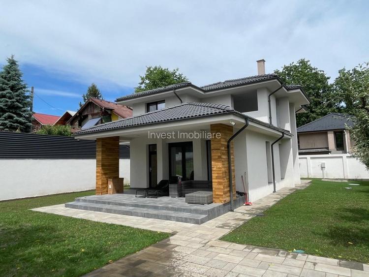 *Vila Bucium-Visan* - 650mp teren - *toate utilitatile* - 11