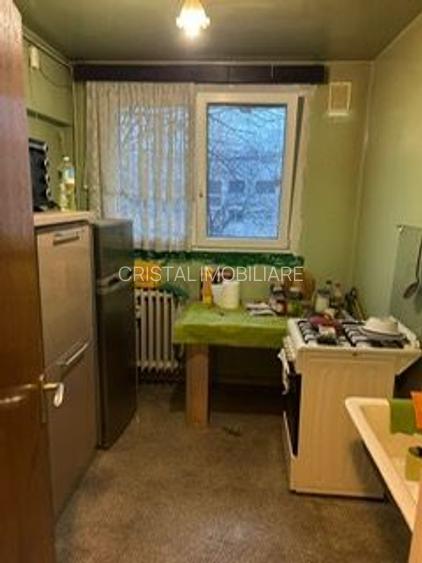 OCAZIE- apartament 3 camere Titan-Barajul Lotru, 2 minute metrou - 5