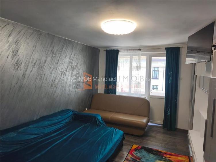 Apartament 2 camere cf 1 decomandat zona Crang - 4