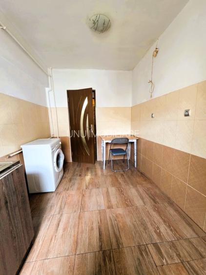 Podul de Fier-Iasicon Towers-2 Camere Decomandat 57mp-bloc cadre - 8