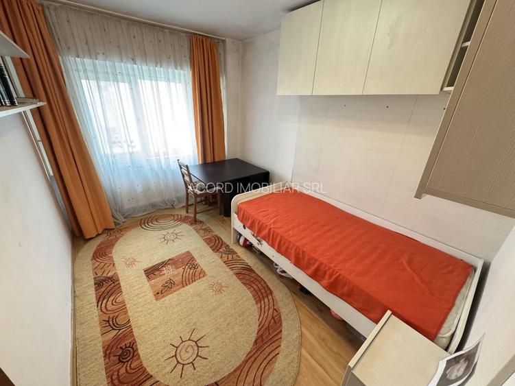 Apartament 3 camere zona Delfinariu cu Centrala - 5