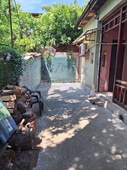 Vanzare casa 2 camere, partial renovata, Bd. Pieptanari - 13