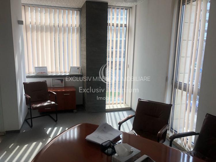 Parter Spatiu Birouri Piata Unirii / Coposu 125mp  - 2