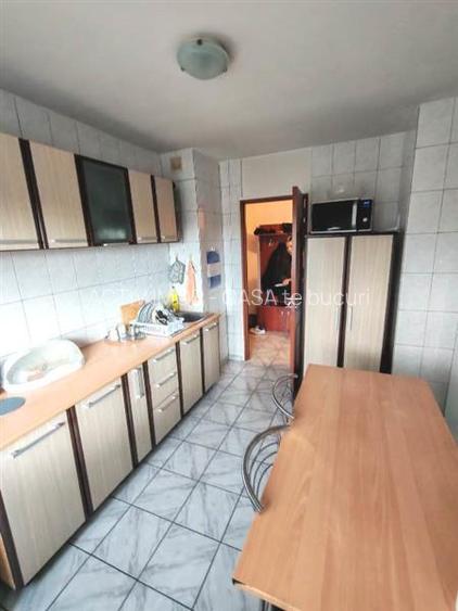 Vanzare - 3 camere decomandat - Drumul Sarii - metrou -  Orizont - Drumul Tabere - 8