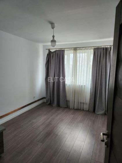 Apartament cu 2 camere, decomandat, etaj 3/10, zona Podu Ros - 2
