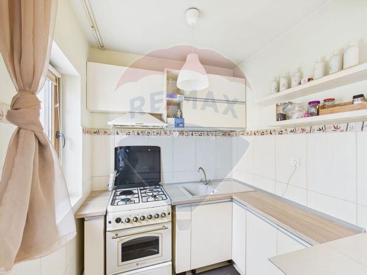 Casa spatioasa cu 5 camere si curte amenajata - Chitila - 4